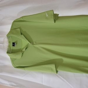 Mens nike golf shirt size xl